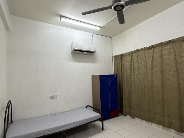 Room for rent in Petaling, Damansara Damai