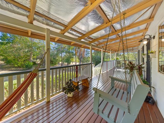 Cottage for sale in Mothar Mountain, Queensland