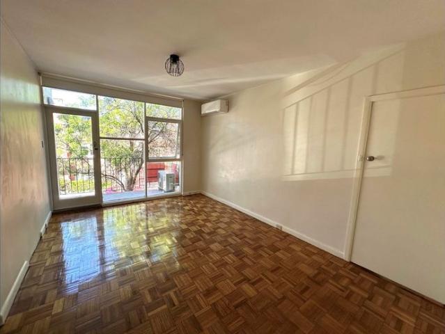 Apartment for rent in St Kilda East, Melbourne