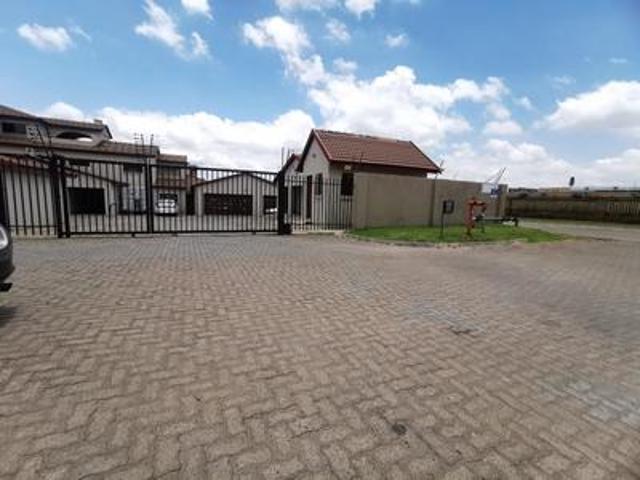 Apartment for sale in Tembisa, Gauteng