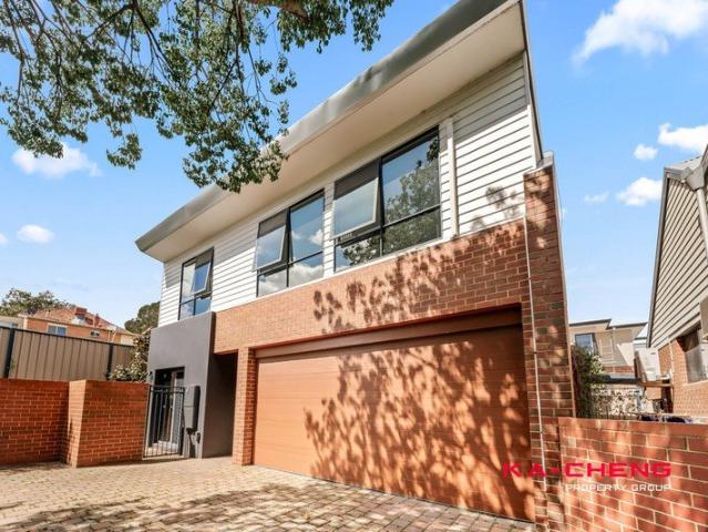 Townhouse for rent in Maylands, Western Australia