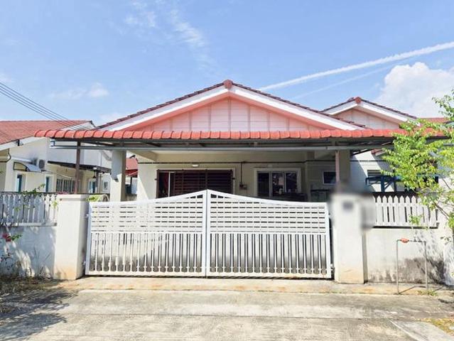 Residential House for sale in Sri Rusa, Negeri Sembilan