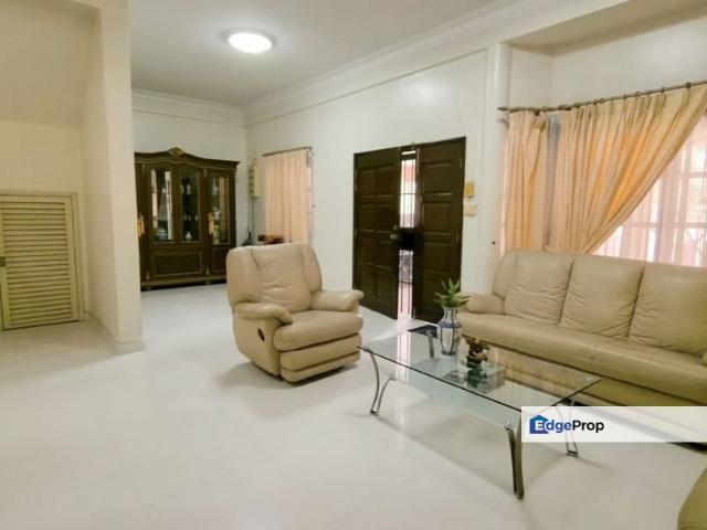 House for sale in Petaling, Subang Jaya