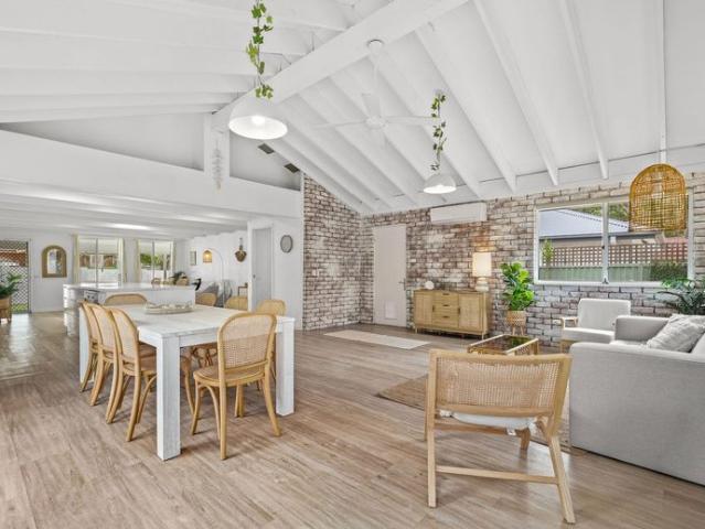 House for rent in Forresters Beach, New South Wales