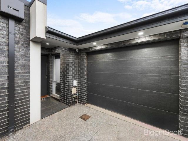 Townhouse for sale in Camerons Creek, Victoria
