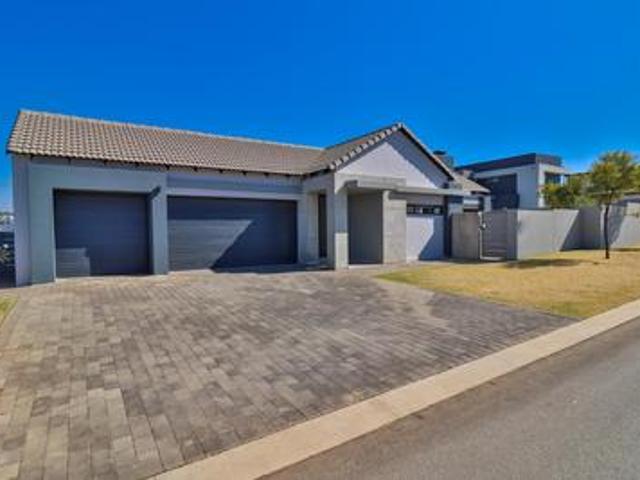House for sale in Centurion