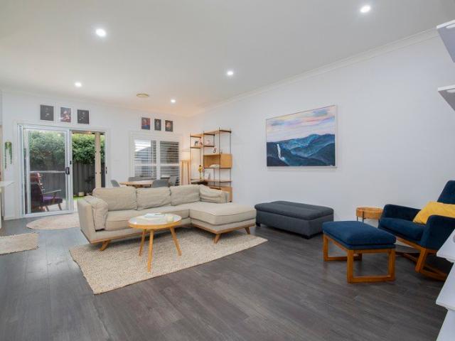 Villa for sale in Ambergate, New South Wales