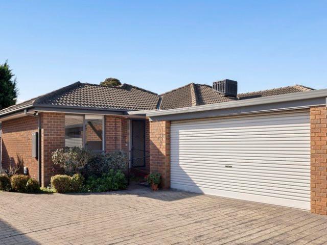 Villa for sale in Camerons Creek, Victoria