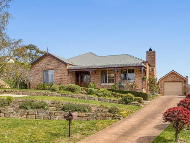 House for sale in Richmond, Hobart