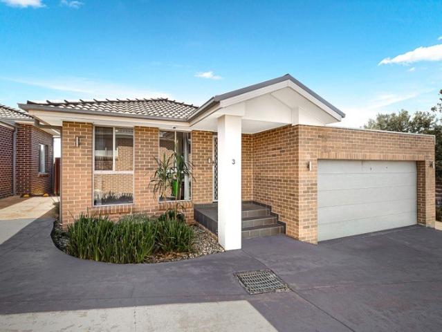 Villa for sale in Sydney, New South Wales