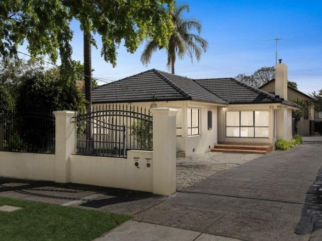 Apartment for sale in Clarinda, Melbourne