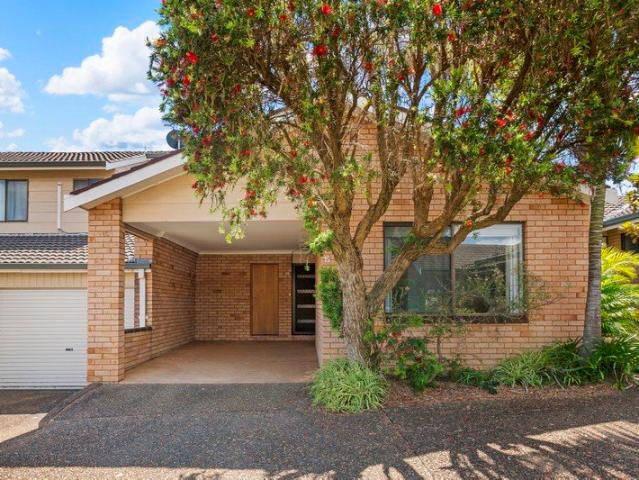 Villa for sale in Sutherland Shire, Sydney