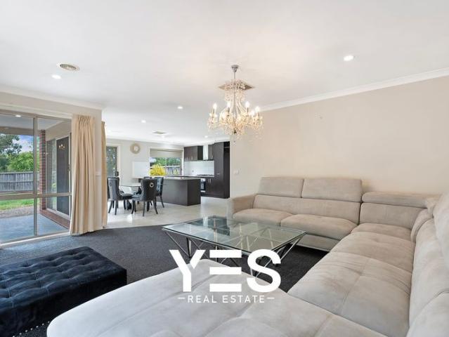 House for rent in Fallingwater Estate, Melbourne