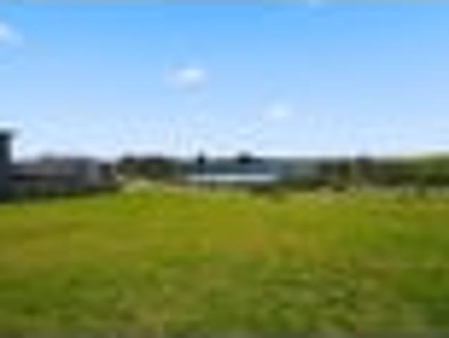 Land for sale in Awhitu, Oroua County