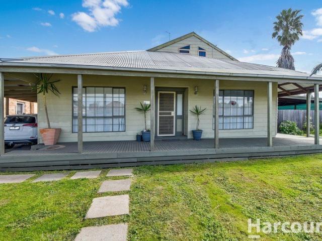 House for sale in Warracknabeal, Victoria