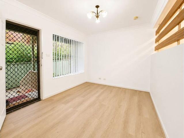 Townhouse for rent in Sydney, New South Wales