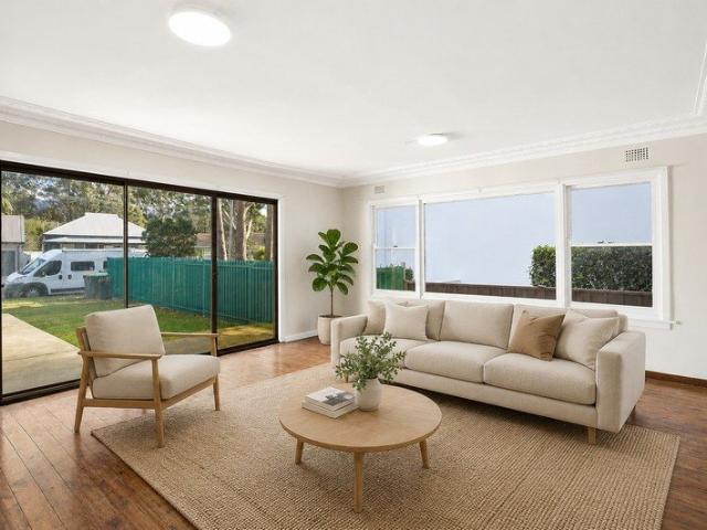 House for rent in Wollongong West, New South Wales
