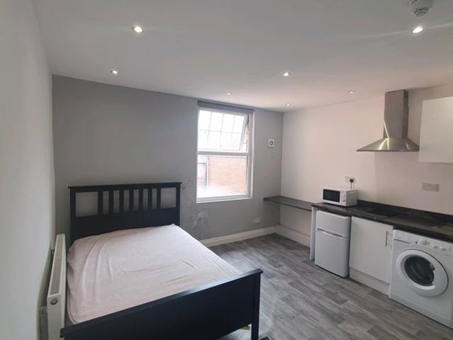 Studio for rent in Carrington, City of Nottingham