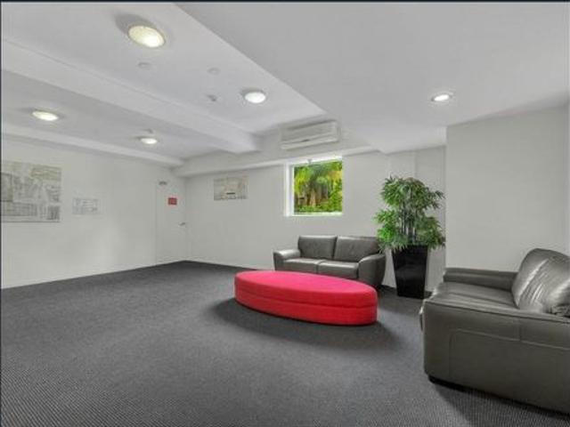 Granny Flat for rent in Toombul, Queensland