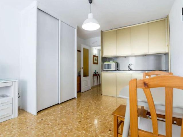 Estudio en alquiler en Ciutat Vella, Comarca de València