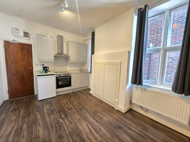 Studio for rent in Golders Green, Greater London