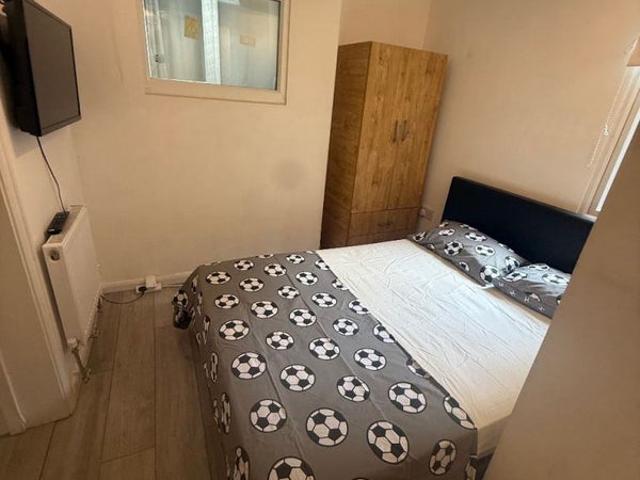 Studio for rent in Islington, Greater London
