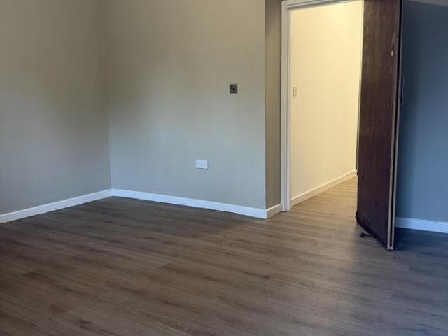 Studio for rent in London Borough of Croydon, Selhurst