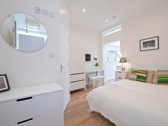 Studio for rent in Shepherd's Bush, Greater London