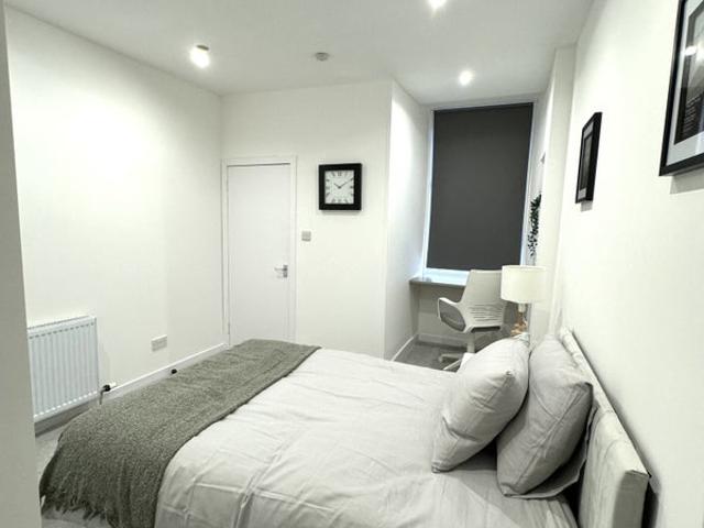 Studio for rent in Haghill, Scotland