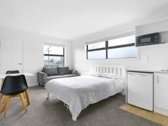Property for rent in Hamilton Central, Hamilton City