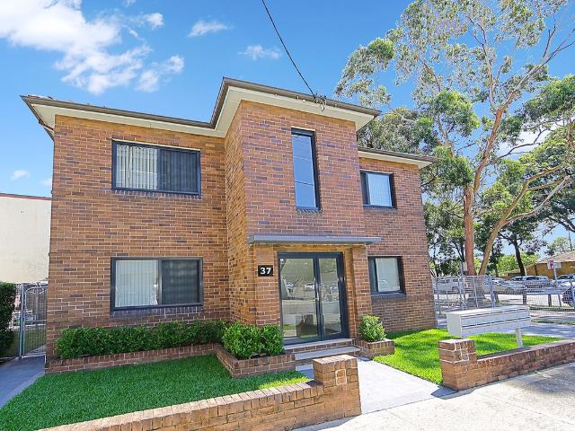 Granny Flat for rent in Sydney, New South Wales