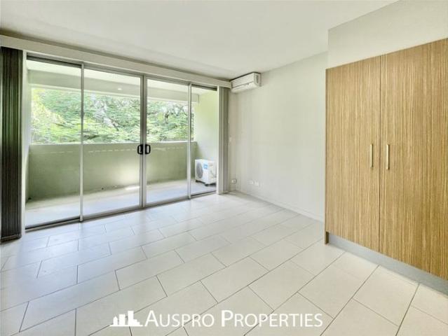 Granny Flat for rent in Toombul, Queensland