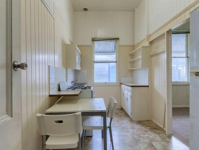 Granny Flat for rent in Toombul, Queensland