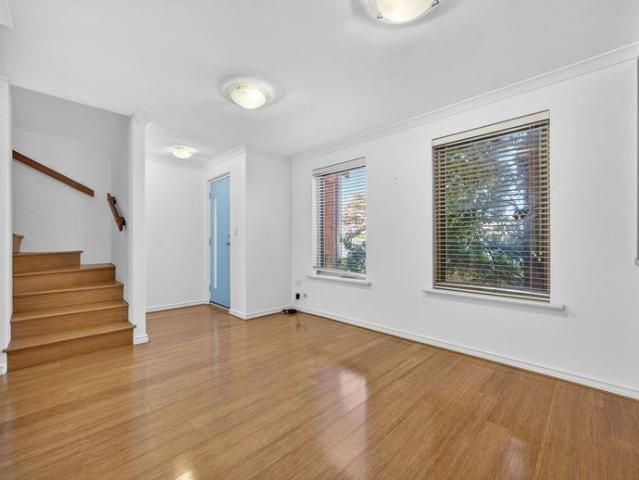 Townhouse for rent in Cambridge, Western Australia