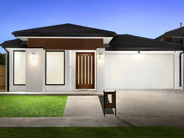House for rent in Woodcrest Estate, Melbourne