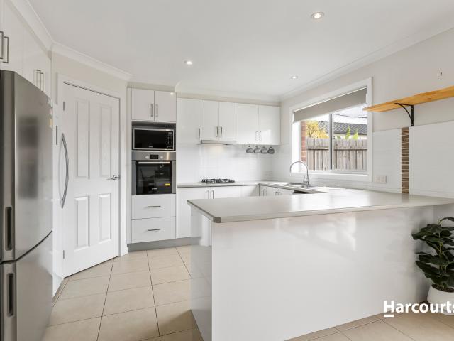 House for sale in Leopold, Victoria