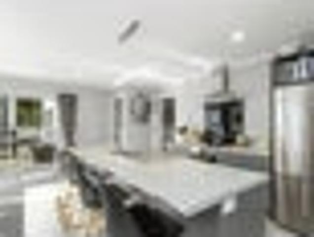 House for sale in Days Bay, Wellington