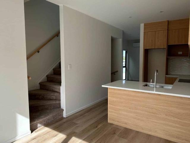 House for rent in Whangaparaoa