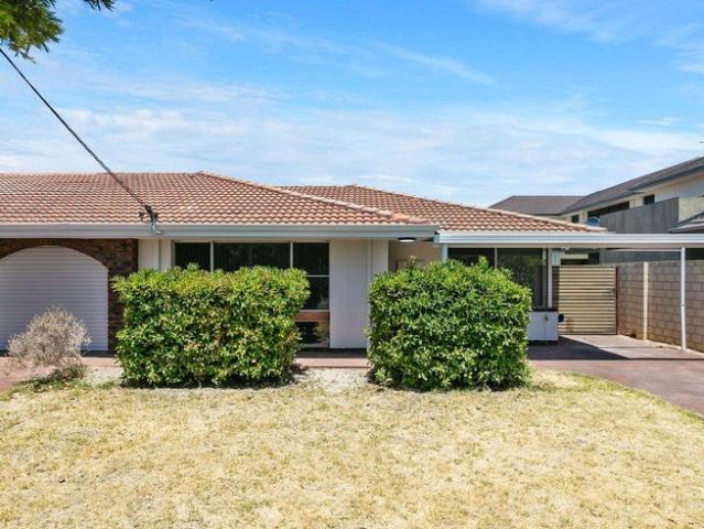 Duplex for rent in Yokine, City of Stirling
