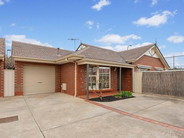 Duplex for rent in Henley Beach, Adelaide