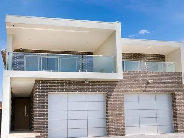 Duplex for rent in Sydney, New South Wales