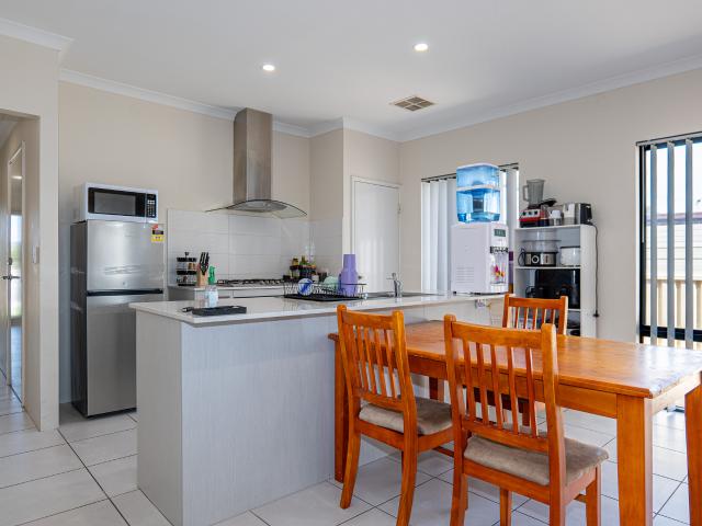 House for sale in Camillo, Western Australia