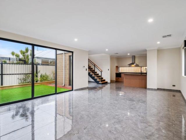 House for rent in Canning Vale, Western Australia
