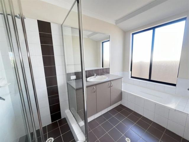 House for rent in Parklands, Western Australia
