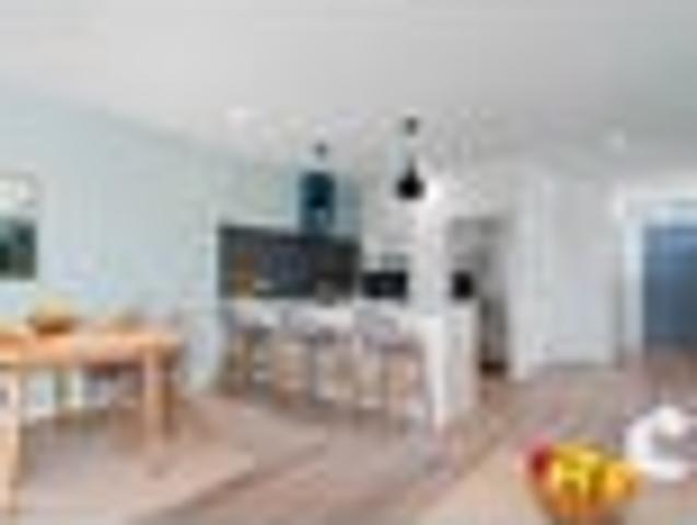 Townhouse for sale in Paremoremo