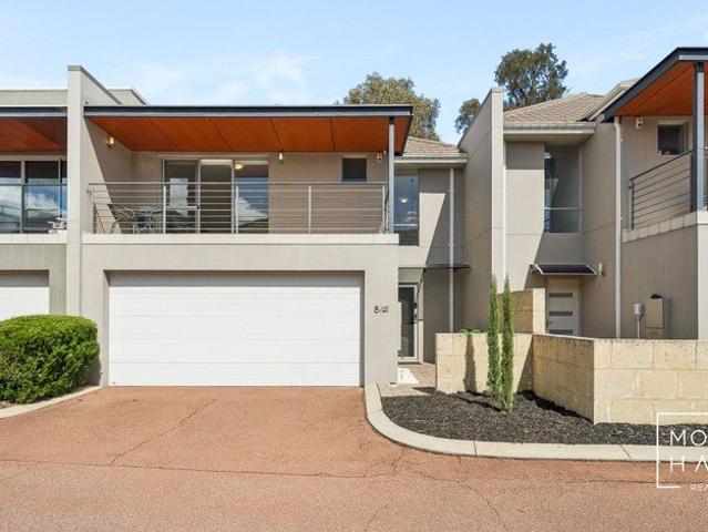 Townhouse for sale in Hammond Park, City of Cockburn