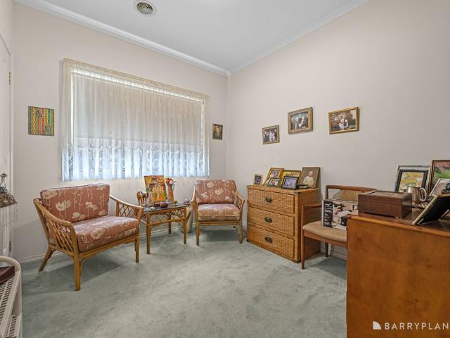 House for rent in Thoroughbred Park, Melbourne