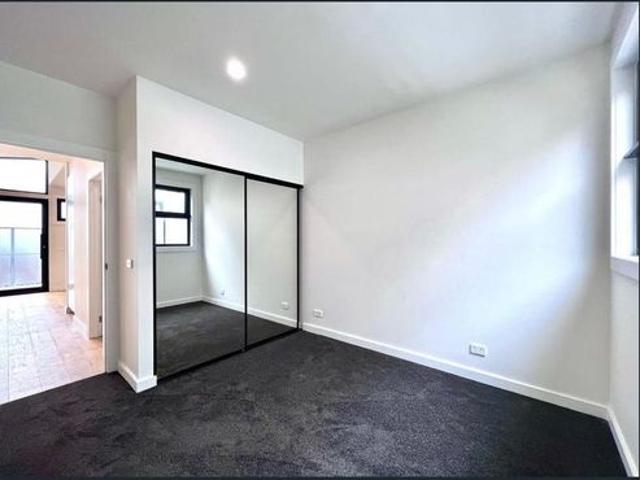 Townhouse for rent in Camerons Creek, Victoria
