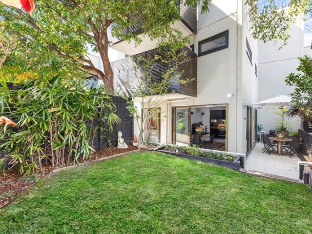 Apartment for sale in St Kilda, Queensland