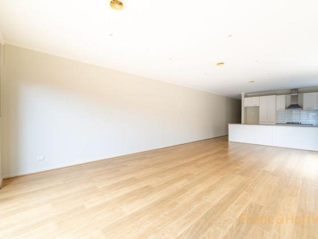 Townhouse for rent in Camerons Creek, Victoria